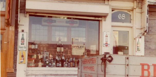 De winkel van Berkhuijsen in de Koningstraat
