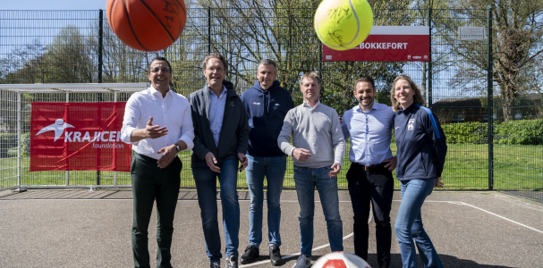 Bestuurders van woningcorporatie houden de bal hoog