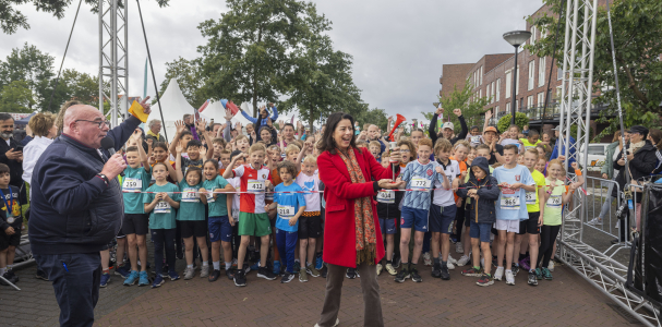 Startsein loopfestijn Wateringse Veld