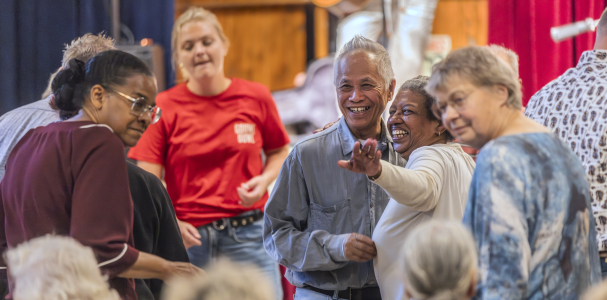 Gouwe Ouwe dans- en muziekmiddag voor ouderen