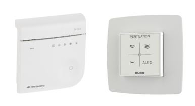 Voorbeeld van een CO2-sensor en een 4-standenschakelaar