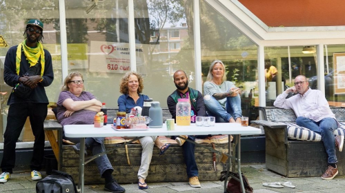 Bewoners bij elkaar in Mariahoeve en Marlot