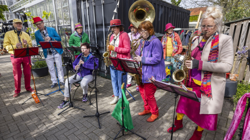 Muziek tijdens 10 jaar Spinozahof