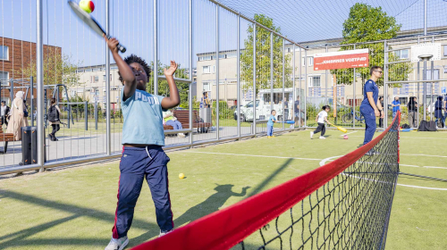 Sport- en spelactiviteiten op de 3 nieuwe Krajicek Playgrounds