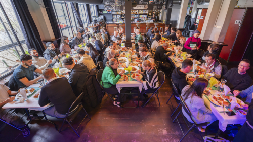Samen lunchen en ervaringen delen over BeHaaglijker Wonen
