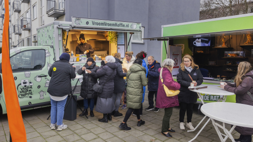 Schoonmaakactie Morgenstond met Haag Wonen, Hof Wonen, Staedion en bewoners