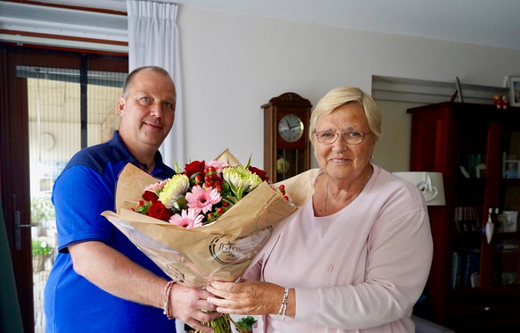 50 jaar huurder bloemetje
