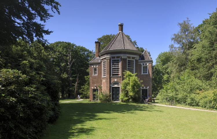 Benoordenhout- theekoepel in park Oostduin-Arendsdorp in het Benoordenhout