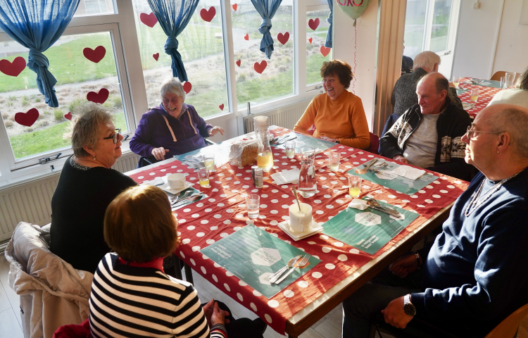 Aanschuiftafel Bij Betje